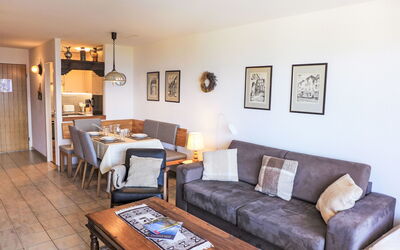 Unterkunft:&nbsp;Jeanne D'Arc Apt. H2-49 180.1