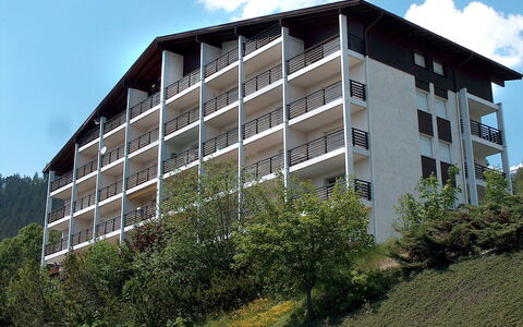 Crans-Montana 388: Eigentum, Die Architektur, Haus, Gebäude, Wohngebiet, Grundeigentum, Fassade, Wohnung, Zuhause, Baum