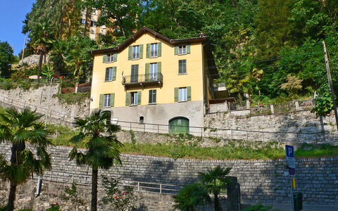 Tazzino: Pflanze, Eigentum, Himmel, Gebäude, Fenster, Baum, Die Architektur, Haus, Biome
