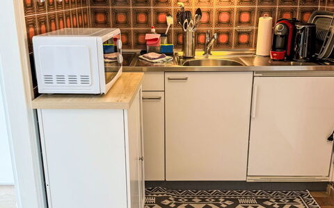 Ascona 100: Flooring, Fussboden, Holz, Küche, Küchengerät, Major Appliance, Interior Design, Fliese, Zimmer, Cabinetry