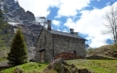 Rustico Dara Cotta: Hochland, Bergforms, Berg, Gebirge, Ist Hingefallen, Wildnis, Alpen, Hütte, Haus, Himmel