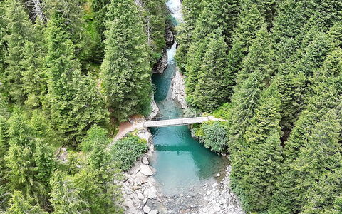 Rustico Dara Cotta: Wasservorräte, Wasser, Gewässer, Natur, Wasserlauf, Wald, Auwald, Bank, Wildnis