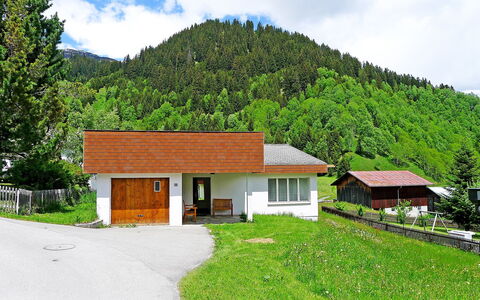 Peisel: Eigentum, Haus, Natürliche Landschaft, Zuhause, Grundstueck, Dach, Hütte, Die Architektur, Gebäude, Ländliches Gebiet