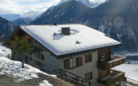 Eva 304: Dach, Schnee, Berg, Bergforms, Bergstation, Gebirge, Winter, Eigentum, Haus, Alpen