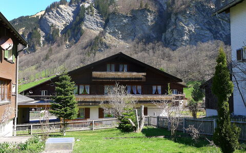 Untertal: Berg, Bergdorf, Bergforms, Haus, Eigentum, Gebäude, Gebirge, Zuhause, Alpen, Die Architektur