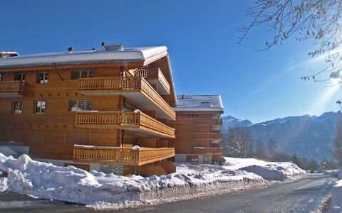 Ovronnaz 700: Winter, Schnee, Die Architektur, Berg, Einfrieren, Haus, Himmel, Gebirge, Gebäude, Skiort