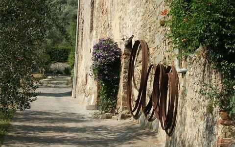 La Loggia 13: Wand, \Stadt, Baum, Wasser, Strasse, \Fels, Strasse, Die Architektur, Haus, Infrastruktur