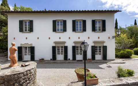 Vittoria: Eigentum, Haus, Gebäude, Zuhause, Estate, Grundeigentum, Villa, Fassade, Villa, Die Architektur