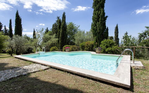 Vittoria: Schwimmbad, Eigentum, Grundeigentum, Haus, Wasser, Estate, Freizeit, Villa, Urlaub, Zuhause