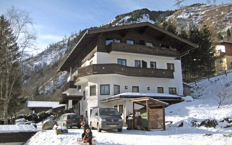 Schraudoplh: Himmel, Schnee, Fenster, Berg, Gebäude, Wolke, Baum, Steigung, Haus, Einfrieren