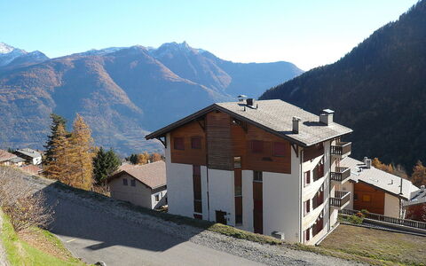 Hauts de Morthey No 33: Himmel, Berg, Pflanze, Ökoregion, Haus, Grundstueck, Die Architektur, Hochland, Steigung, Gebäude