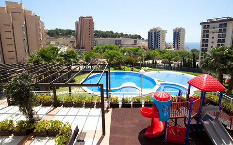 Calpe Calp 907: Eigentum, Schwimmbad, Gebäude, Eigentumswohnung, Grundeigentum, \Stadt, Himmel, Menschliche Siedlung, Die Architektur, Wohnung