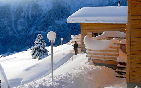 Maiensäss Komfort: Schnee, Winter, Einfrieren, Eigentum, Himmel, Zuhause, Haus, Eis, Schneesturm, Blockhaus