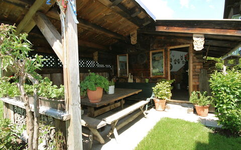 Christoph: Eigentum, Gebäude, Haus, Grundeigentum, Garten, Veranda, Hinterhof, Gras, Zuhause, Hütte
