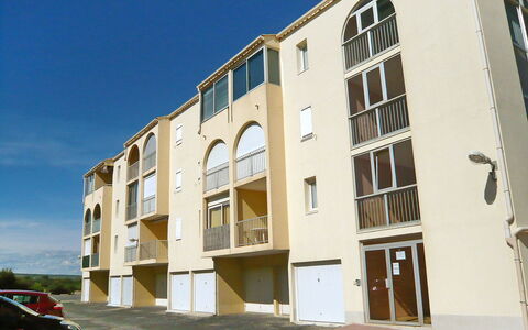 Les Hauts de St Pierre: Gebäude, Eigentum, Wohnung, Haus, Die Architektur, Wohngebiet, Fassade, Nachbarschaft, Grundeigentum, \Stadt