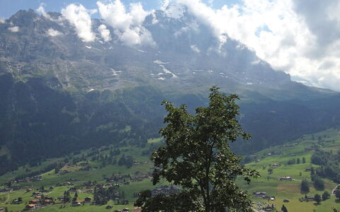 Chalet Shangri la: Bergforms, Berg, Hochland, Bergstation, Gebirge, Himmel, Vegetation, Hügel, Senke, Wildnis