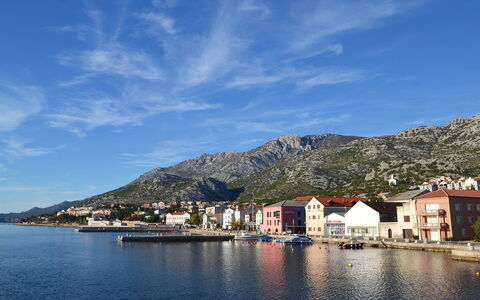 Karlobag 100: Gewässer, Himmel, Wasser, Blau, \Stadt, Meer, Küste, Wolke, Haus, See