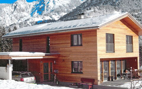 Corinna: Himmel, Schnee, Berg, Gebäude, Eigentum, Fenster, Steigung, Haus, Die Architektur, Holz