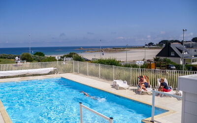 Trévou-tréguignec 151: Schwimmbad, Freizeit, Eigentum, Urlaub, Resort, Freizeitzentrum, Wasser, Ferienort, Himmel, Sommer
