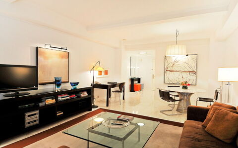 Unterkunft:&nbsp;Manhattan Residence 100.9