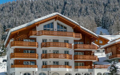 Leukerbad 190: Eigentum, Gebäude, Wohnung, Haus, Grundeigentum, Schnee, Winter, Die Architektur, Zuhause, Resort