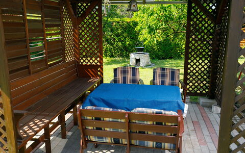 Pergola: Holz, Schatten, Interior Design, Freizeit, Grundeigentum, Tönungen Und Schatten, Baum, Hartholz, Pflanze, Flooring