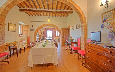 San Donnino: Gebäude, Zimmer, Eigentum, Interior Design, Möbel, Grundeigentum, Estate, Restaurant, Bogen, Fussboden