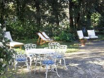 Al fresco dining