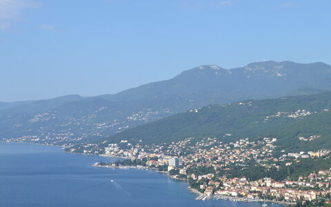 Opatija 106: Wasser, Himmel, Wasservorräte, Berg, Wolke, Azurblau, Hochland, Küsten Und Ozeanische Forms, Bergforms, Horizont