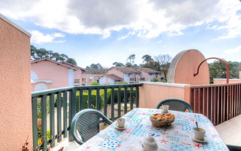 Le Gallia: Eigentum, Grundeigentum, Haus, Zuhause, Urlaub, Zimmer, Gebäude, Himmel, Wohnung, Baum