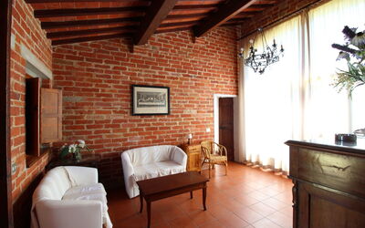 Il Libeccio: Zimmer, Eigentum, Gebäude, Interior Design, Möbel, Wand, Wohnzimmer, Haus, Fussboden, Decke