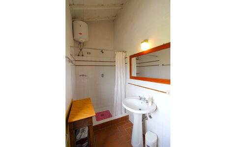 Santa Vittoria: Eigentum, Zimmer, Gebäude, Haus, Die Architektur, Badezimmer, Interior Design, Möbel