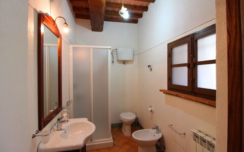 Casa Bella: Zimmer, Eigentum, Badezimmer, Gebäude, Haus, Armatur, Interior Design, Die Architektur, Grundeigentum, Toilette