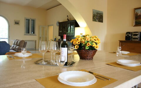 Poggio Falcone: Zimmer, Eigentum, Interior Design, Tabelle, Esszimmer, Möbel, Gebäude, Grundeigentum, Haus, Wohnzimmer