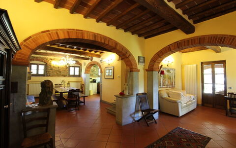 La Quiete: Gebäude, Eigentum, Zimmer, Decke, Grundeigentum, Interior Design, Estate, Haus, Hazienda, Empfangshalle