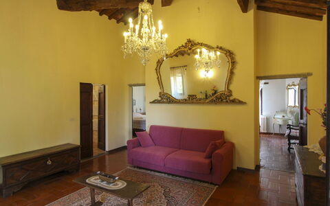 Villa Cecilia: Möbel, Interior Design, Wand, Flooring, Fussboden, Couch, Holz, Decke, Zimmer, Wohnzimmer