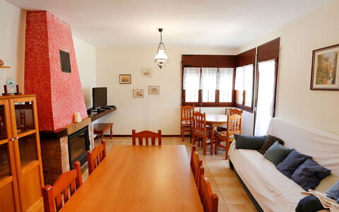 El Rinconcito: Zimmer, Eigentum, Interior Design, Möbel, Gebäude, Fussboden, Decke, Hartholz, Wohnzimmer, Haus