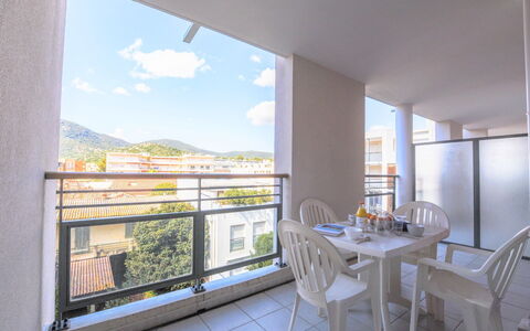Cavalaire 170: Eigentum, Zimmer, Gebäude, Interior Design, Haus, Grundeigentum, Die Architektur, Möbel, Daylighting, Fenster
