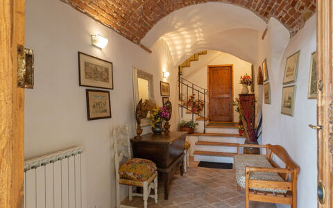 Villa Monteloro: Eigentum, Gebäude, Zimmer, Decke, Interior Design, Haus, Bogen, Möbel, Die Architektur, Hazienda
