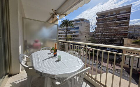 Presqu'Ile: Wohnung, Balkon, Eigentumswohnung, Hotel, Resort, Ferienort, Hazienda, Villa, Strandresort