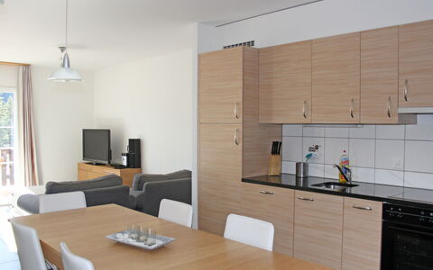 Moléson-Sur-Gruyères 400: Tabelle, Möbel, Spüle, Cabinetry, Sinken, Gebäude, Stuhl, Countertop, Holz, Beleuchtung