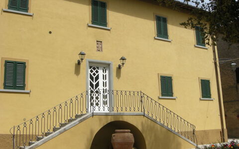 Dante: Eigentum, Gebäude, Haus, Fassade, Die Architektur, Balkon, Baluster, Geländer, Grundeigentum, Treppe