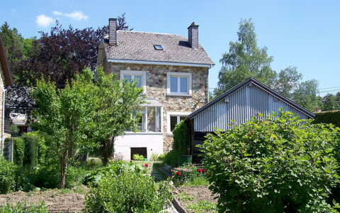 Vielsalm: Eigentum, Haus, Hütte, Zuhause, Grundeigentum, Gebäude, Estate, Wohngebiet, Bauernhaus, Strauch
