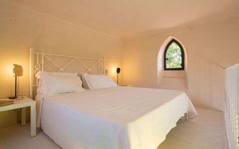 Villa Pedone: Die Architektur, Decke, Fussboden, Schlafzimmer, Bett, Daylighting, Bedding, Hotel, Boutique Hotel, Gips
