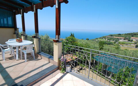 Il Montano: Eigentum, Grundeigentum, Gebäude, Haus, Urlaub, Himmel, Zuhause, Villa, Wohnung, Resort