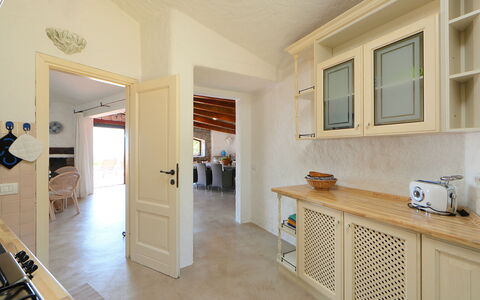 Paradiso: Eigentum, Zimmer, Möbel, Gebäude, Interior Design, Haus, Grundeigentum, Fussboden, Küche, Cabinetry