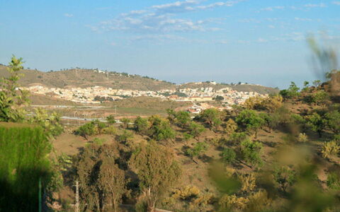 Finca la Poza: Wolke, Himmel, Pflanze, Natürliche Landschaft, Hochland, Grundstueck, Terrain, Baum, Einfach, Horizont