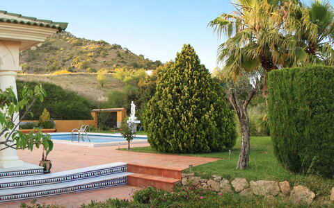 Finca la Poza: Eigentum, Baum, Estate, Grundeigentum, Haus, Garten, Gebäude, Villa, Zuhause, Botanischer Garten