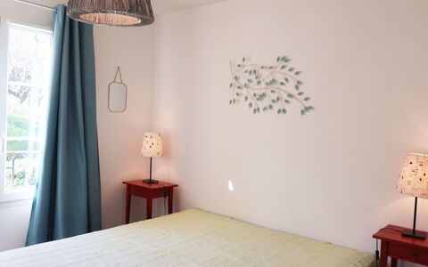 La Boisseliere: Zimmer, Eigentum, Wand, Interior Design, Schlafzimmer, Fussboden, Möbel, Hintergrund, Vorhang, Bett