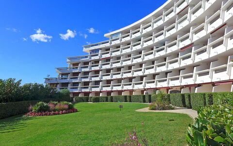 Jardins D'Ulysse Ii: Eigentum, Gebäude, Die Architektur, Eigentumswohnung, Wohnung, Wohngebiet, Grundeigentum, Mischnutzung, Metropolitan Area, Haus